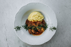 SPEZZATINO, SLOW-COOKED VEAL WITH ARTICHOKES