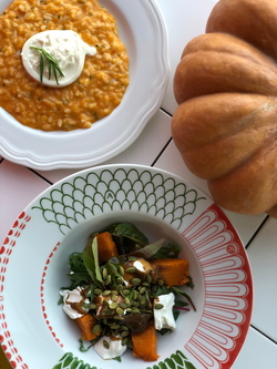 САЛАТ С ТЫКВОЙ И КОЗЬИМ СЫРОМ И РИЗОТТО С ТЫКВОЙ