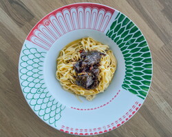 R14, ЛИНГВИНИ С ТЕЛЯЧЬМИ ЩЕЧКАМИ.jpg