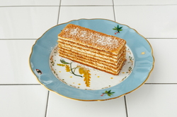 R14, БАБУШКИН МЕДОВИК 11.jpg