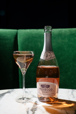 Р-14, РОЗОВОЕ ПРОСЕККО ROSE BRUT AM 6.jpg