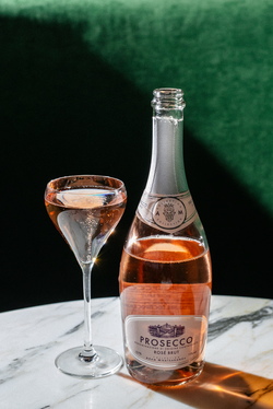 Р-14, РОЗОВОЕ ПРОСЕККО ROSE BRUT AM 11.jpg