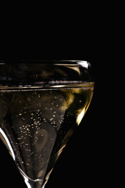 R14, БОКАЛ ИГРИСТОГО PROSECCO DECORDI AM 18.JPG