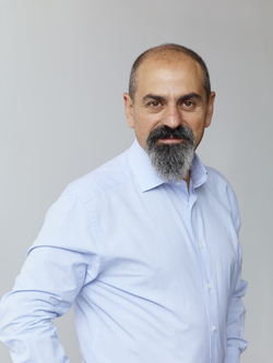 АРАМ МНАЦАКАНОВ (50)
