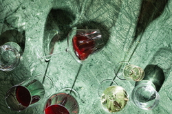 WINE IN GLASSES
