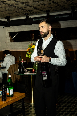 NATIVA - WINE DINNER WITH WINERY PODERE LE RIPI