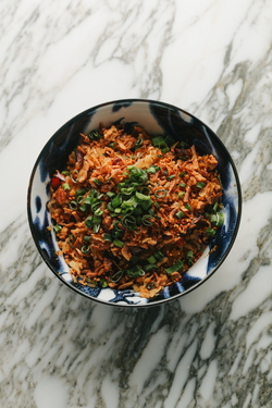 ЖАРЕНЫЙ РИС С ОВОЩАМИ И ЯЙЦОМ