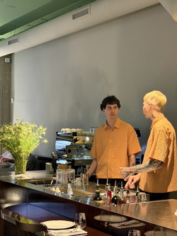 ATMOSPHERE OF RESTAURANT