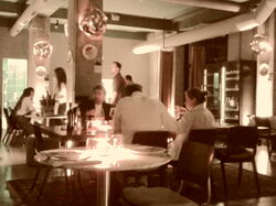 ATMOSPHERE OF RESTAURANT