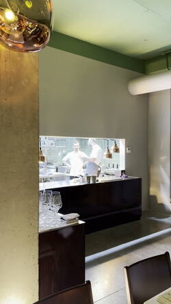 ATMOSPHERE OF KITCHEN
