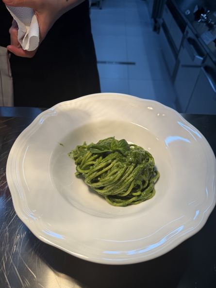 MINA TBILISI, SPAGHETTI AL PESTO GENOVESE 2.jpg