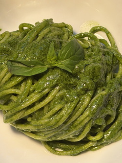 SPAGHETTI AL PESTO GENOVESE